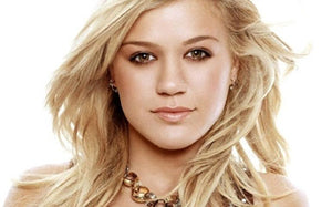 Kelly Clarkson